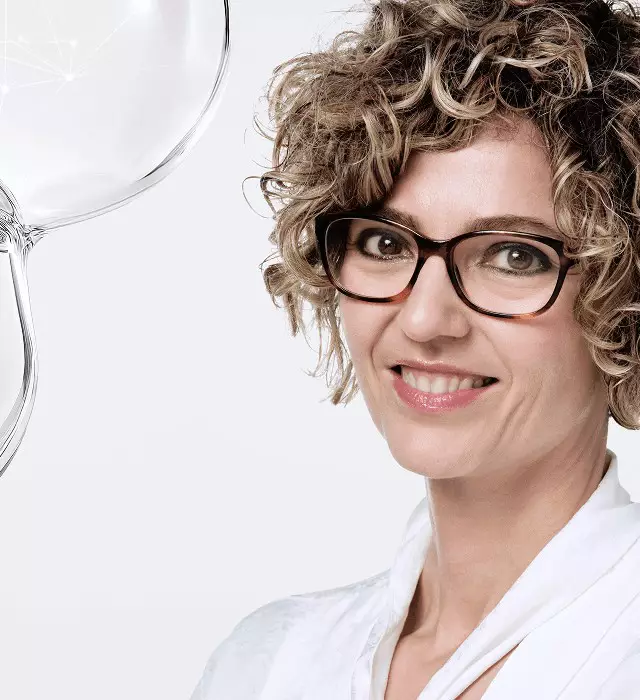 Dr. Daniela Cota Image